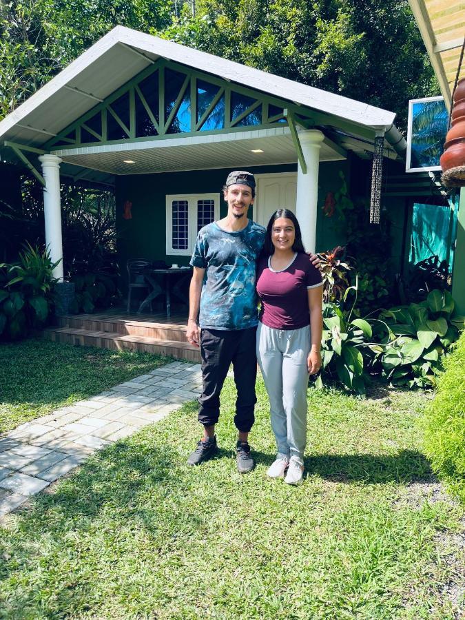 Fab Valley Homestay Мунар Екстериор снимка